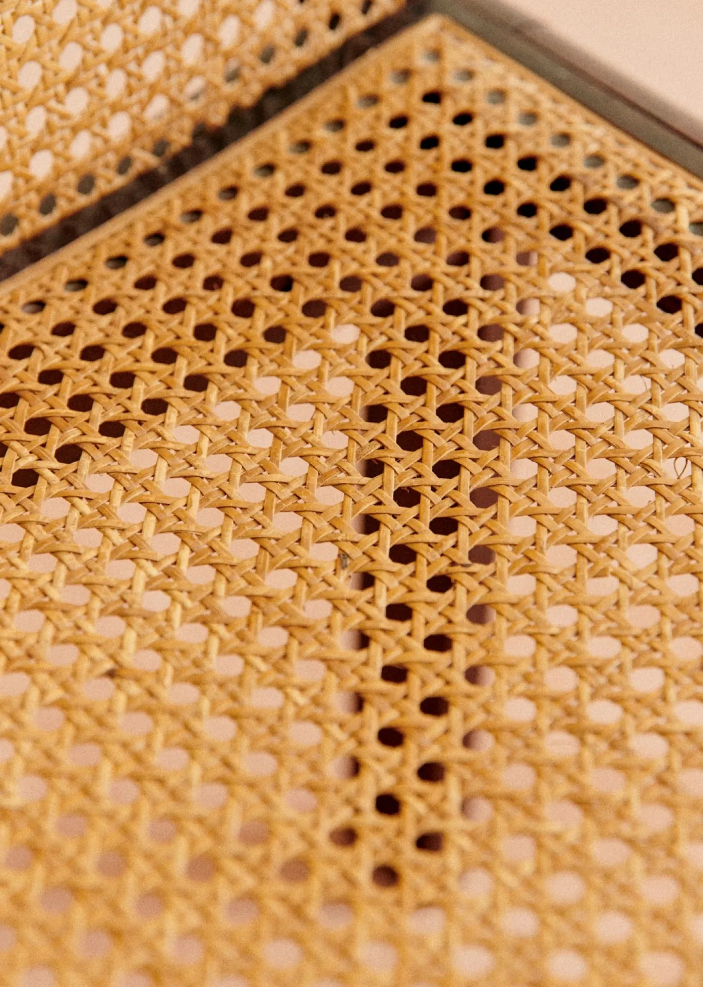 Sezane La Sélection Vintage|Chaise En Cannage Vintage Chêne teinté
