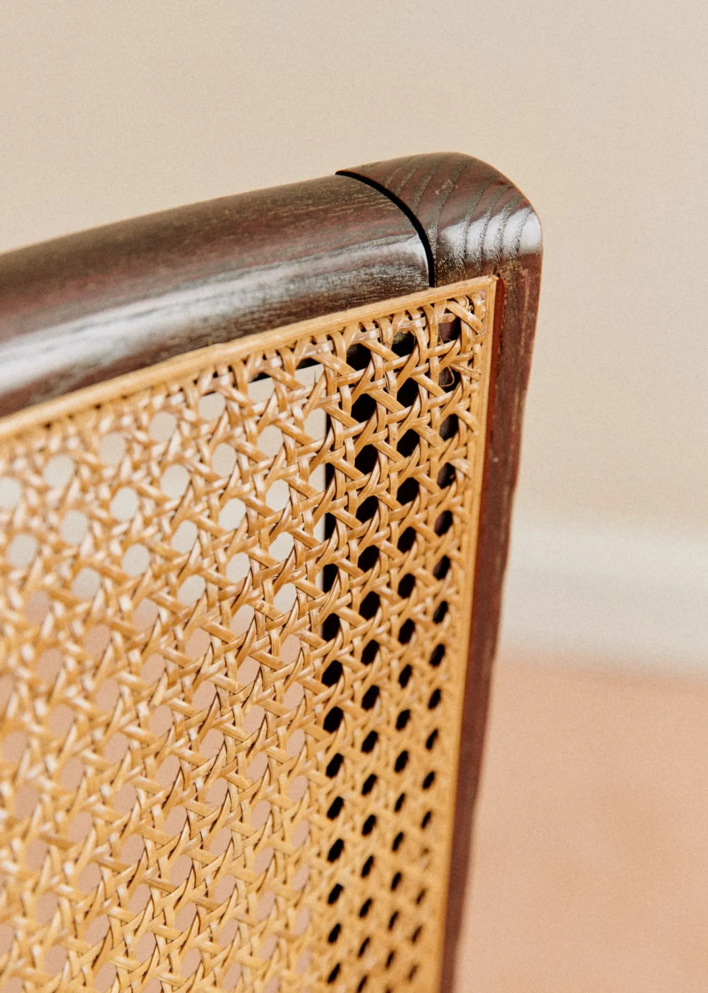 Sezane La Sélection Vintage|Chaise En Cannage Vintage Chêne teinté