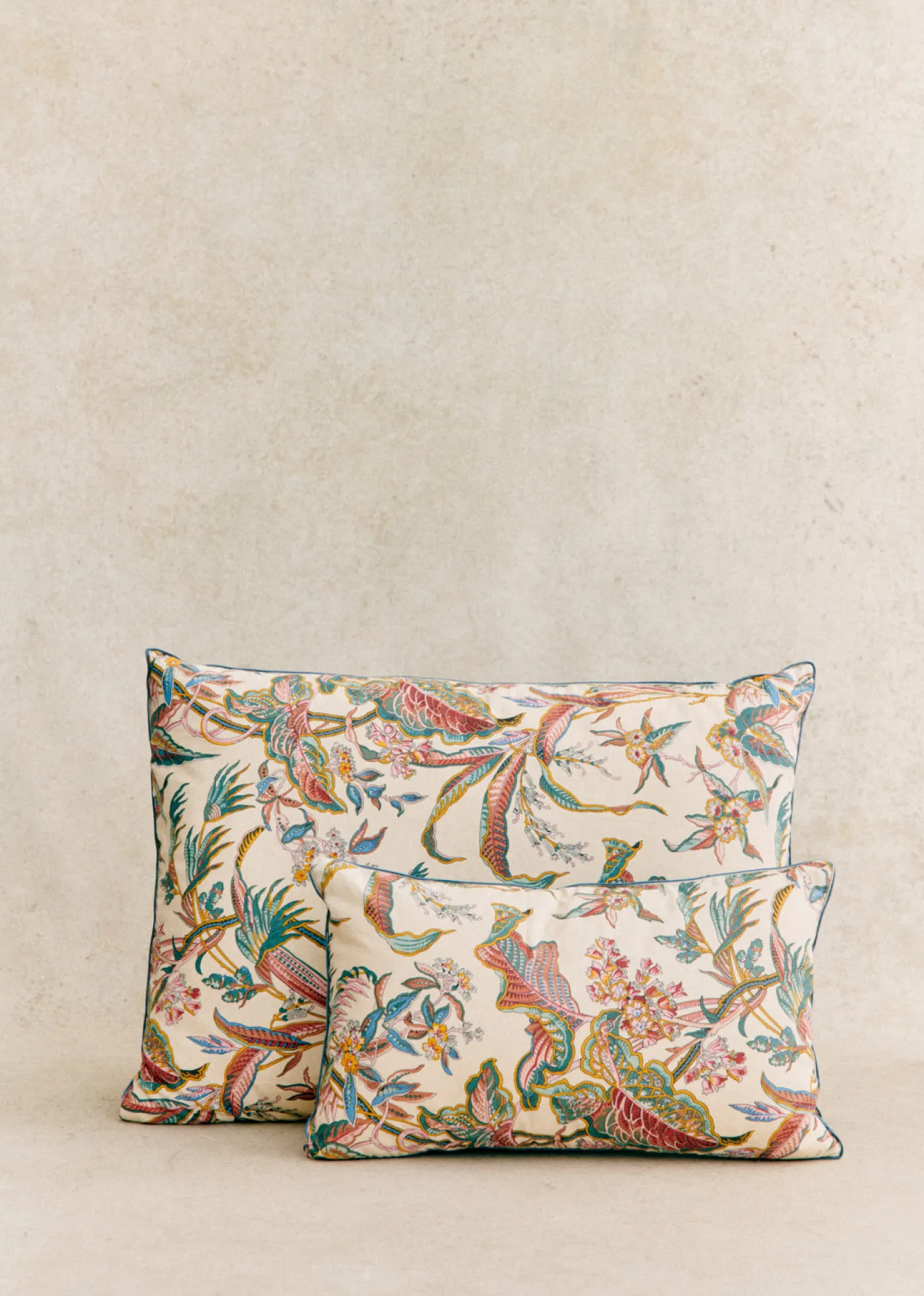 Sezane La Sélection Vintage|Les Tissus|Coussin Vintage - Petit Modèle
