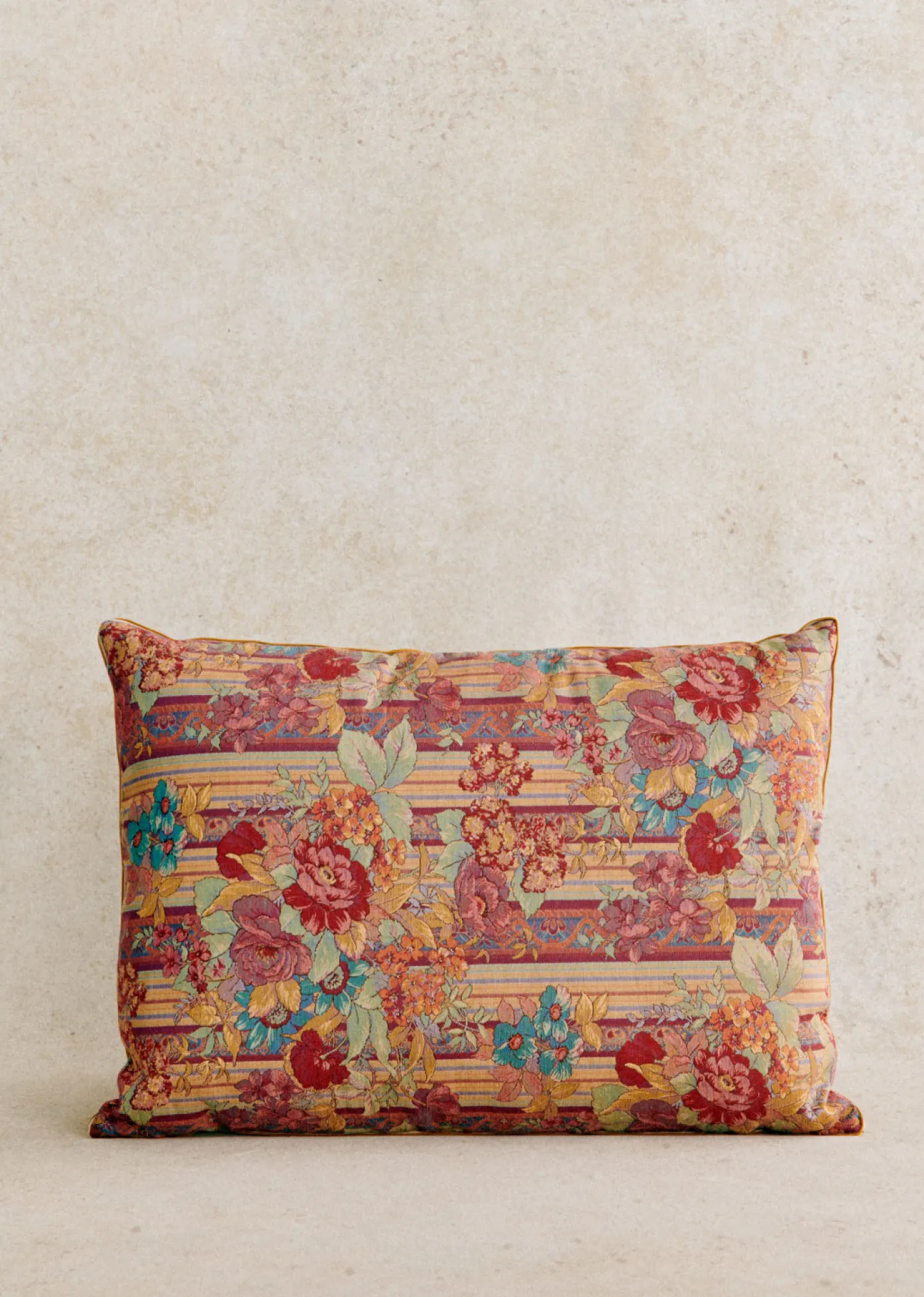 Sezane La Sélection Vintage|Les Tissus|Coussin Vintage - Très Grand Modèle
