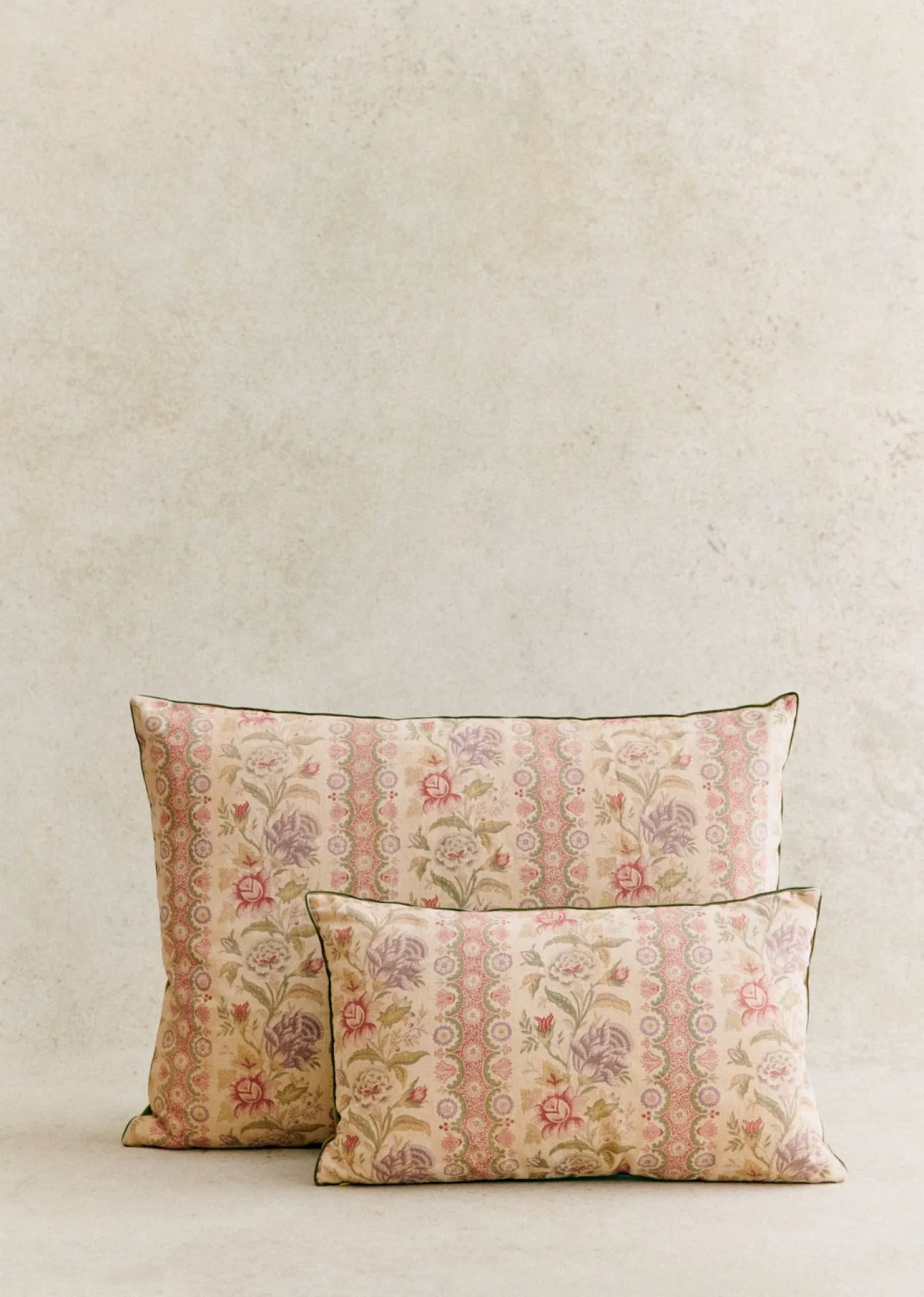 Sezane La Sélection Vintage|Les Tissus|Coussin Vintage - Très Grand Modèle