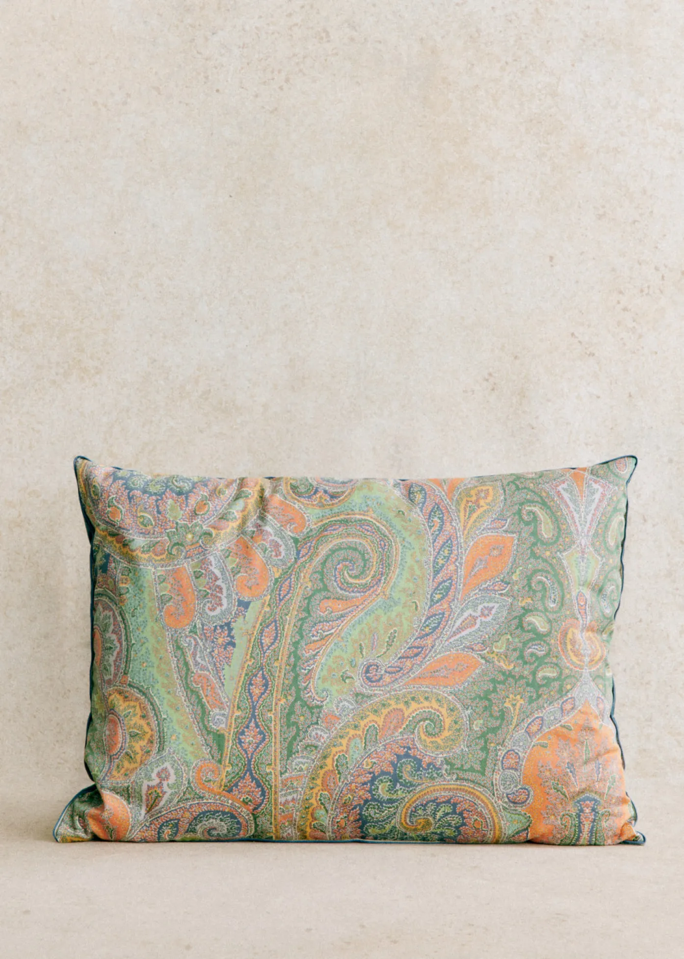 Sezane La Sélection Vintage|Les Tissus|Coussin Vintage - Très Grand Modèle