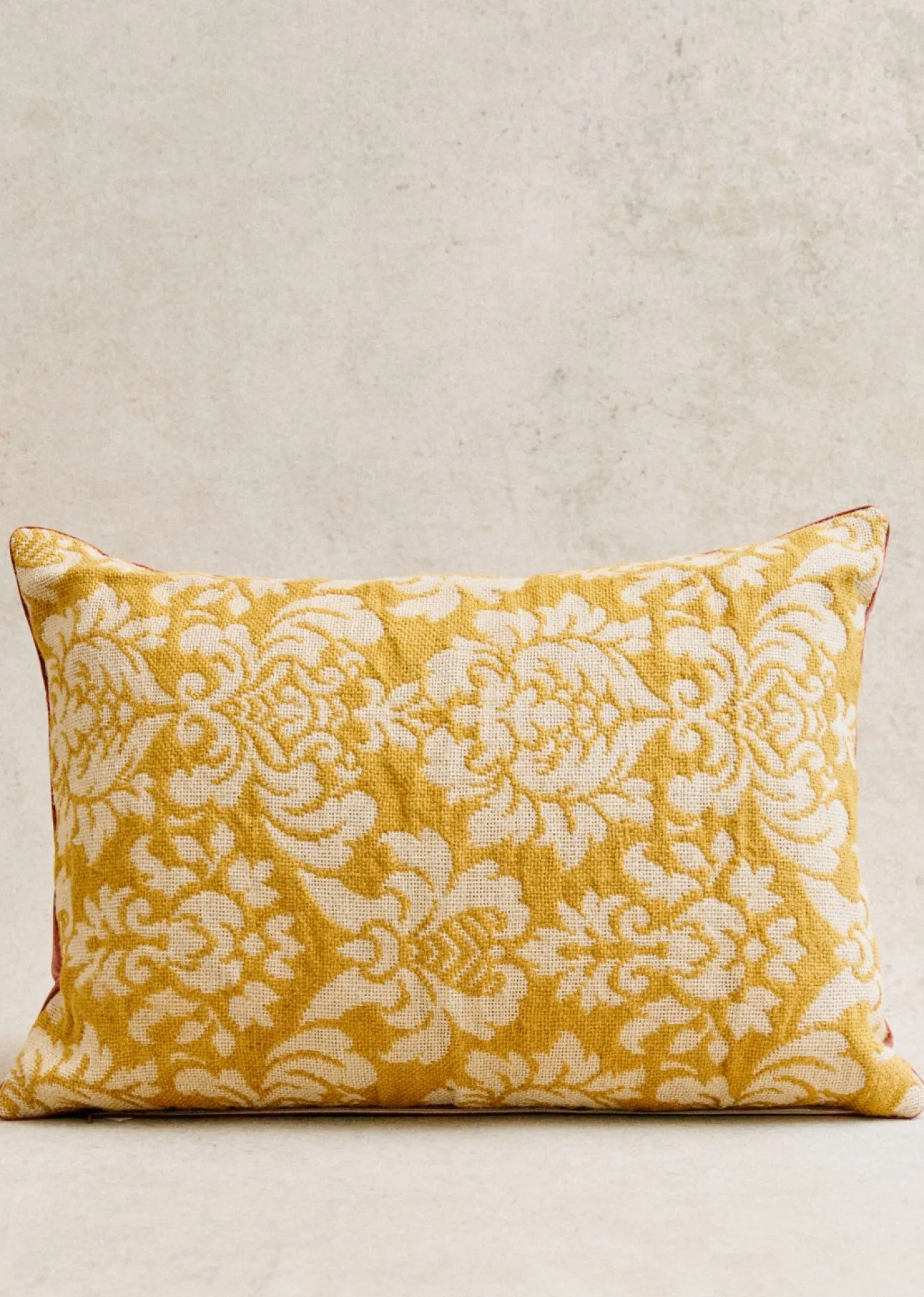 Sezane La Sélection Vintage|Les Tissus|Coussin Vintage - Très Grand Modèle