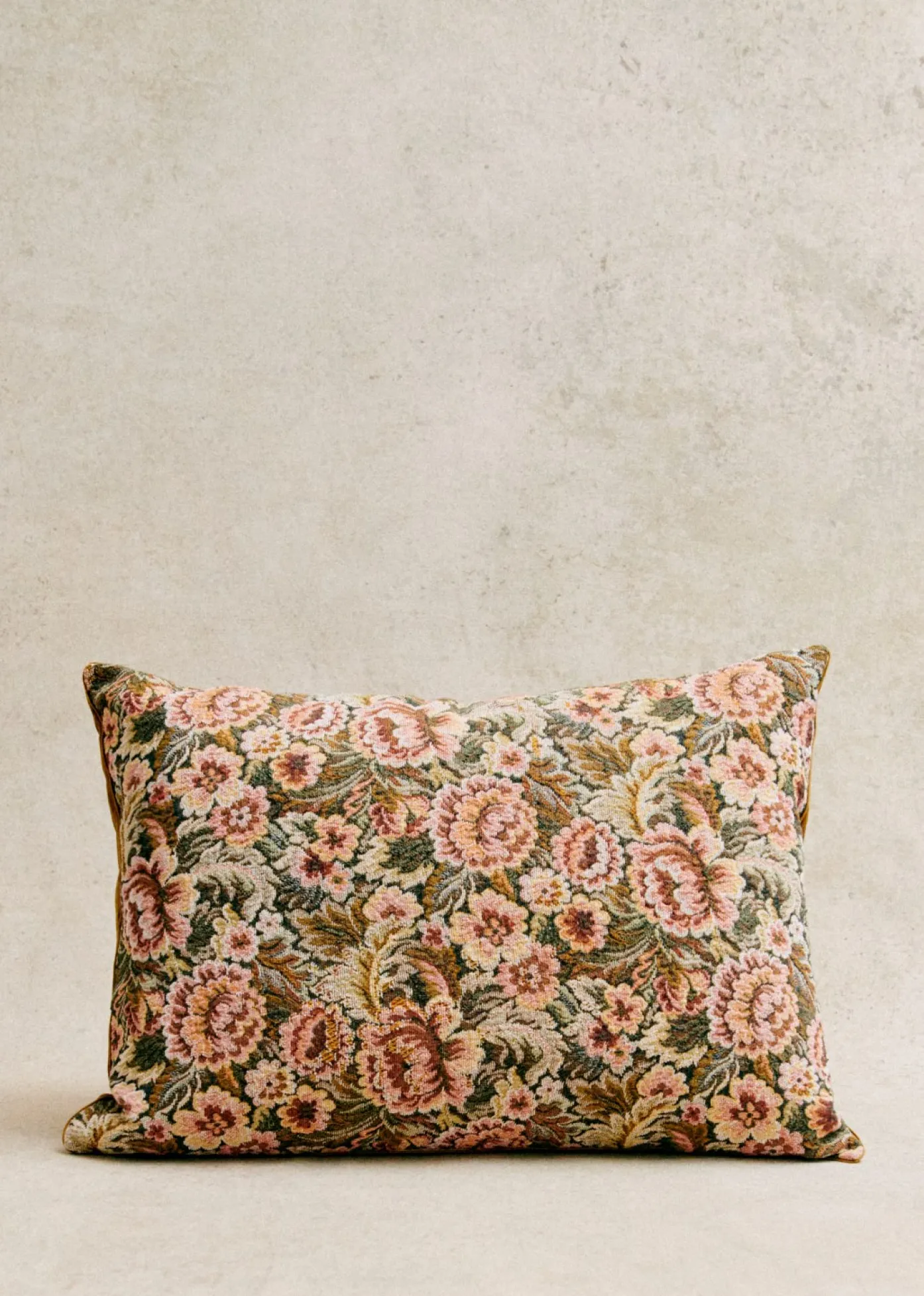 Sezane La Sélection Vintage|Les Tissus|Coussin Vintage - Très Grand Modèle