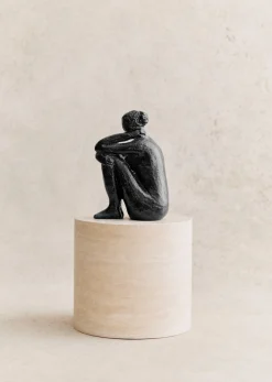Sezane Les Invités|Sculpture Guénolée Courcoux - Femme Dans Ses Pensées Grand Modèle